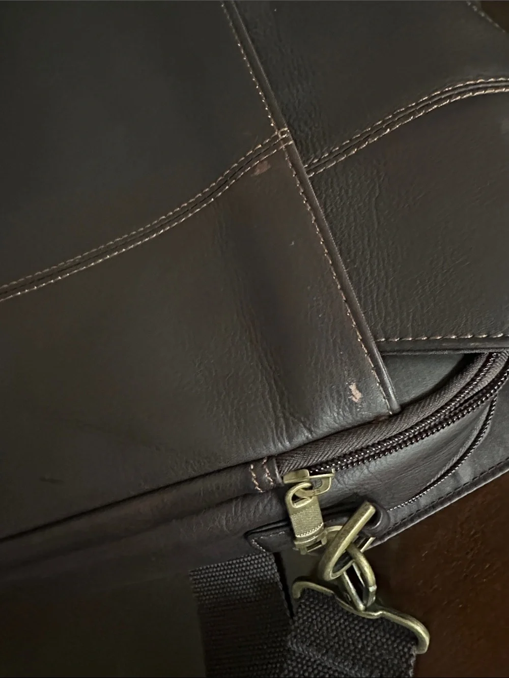 Samsonite Dark Brown Leather Briefcase Messenger Bag